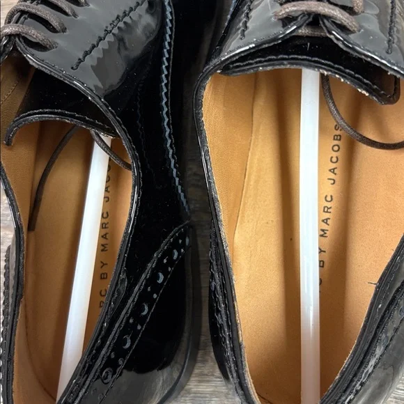 NEW Marc by Marc Jacobs Women’s Black Patent Leather Oxford Shoes (Size 8) - Picture 8 of 10